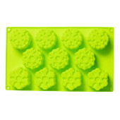 Форма для выпечки новогодняя Доляна «Снежинка», силикон, 30×17.5 см, 11 ячеек, салатовая