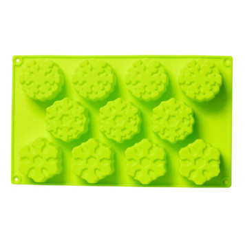 Форма для выпечки новогодняя Доляна «Снежинка», силикон, 30×17.5 см, 11 ячеек, салатовая